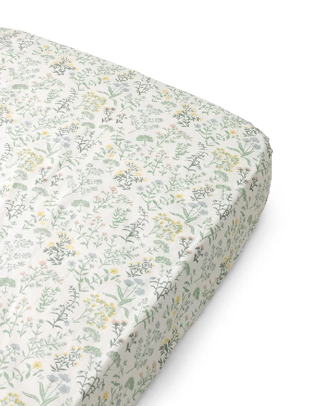 Fitted Sheets with Reinforced Corners for Long - Lasting UseFitted Baby sheet 68x122 cm, Summer Flowers