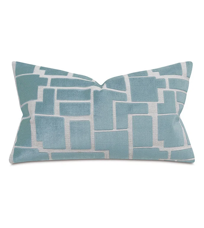 Square Pillows for Modern Home DecorFigura Velvet Decorative Pillow