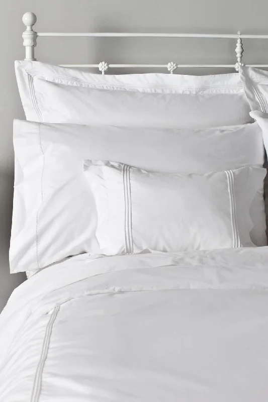 Fitted Sheets with Reinforced Corners for Long - Lasting UseGiovani Sheet Set