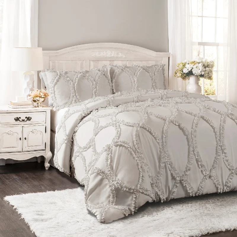 Silk - filled comforters for a luxurious and smooth touchAvon Comforter Set