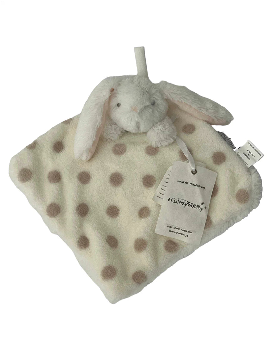 Silk - filled comforters for a luxurious and smooth touchBaby Comforter - Ariel the Bunny