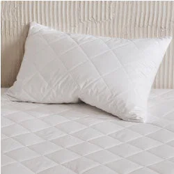 Hybrid mattresses combining foam and innerspring technologyBamboo Standard Pillow Protector