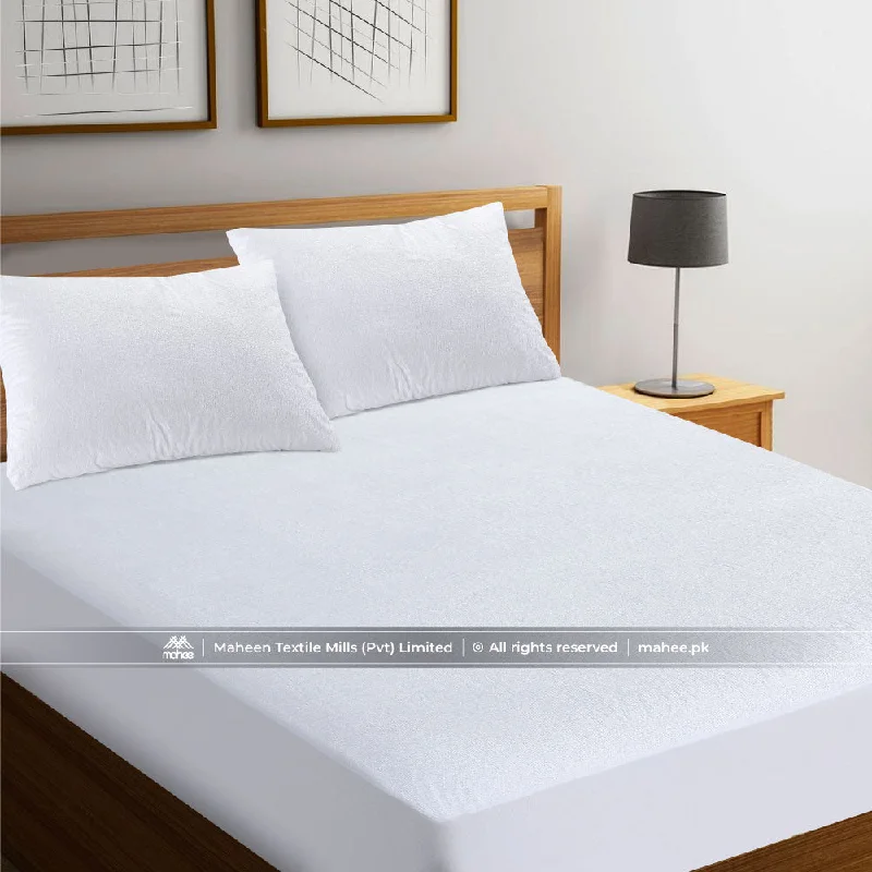 Latex mattresses with natural bounce and breathabilityBamboo Terry Waterproof Mattress Protector