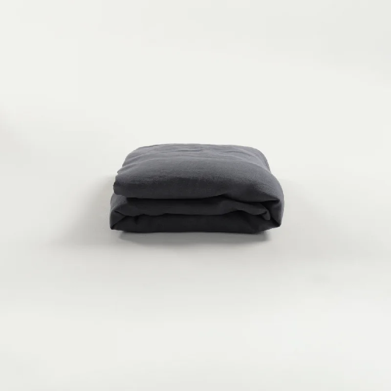 Light - blocking duvet covers for a better sleep during the dayCharcoal Linen Duvet Cover