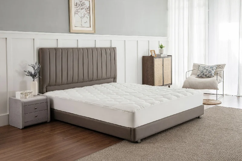 Wool - filled mattresses for natural insulation and moisture - wickingPremium Cotton Mattress Pad