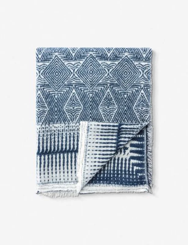 Acrylic blankets for a soft and affordable alternativeGiana Throw, Blue