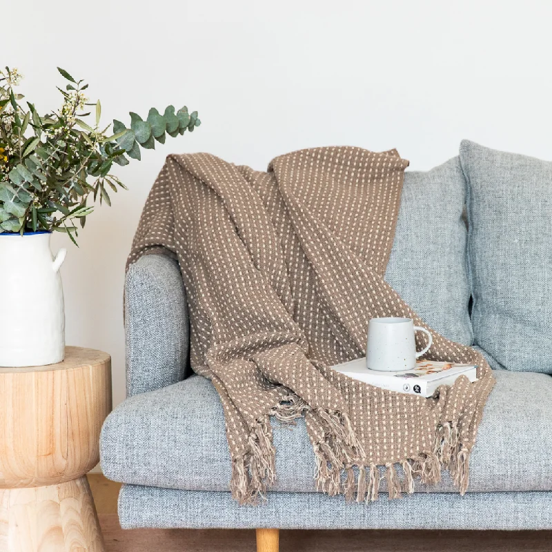 Mohair blankets with a unique sheen and softnessJasper Cotton Throw - Stone