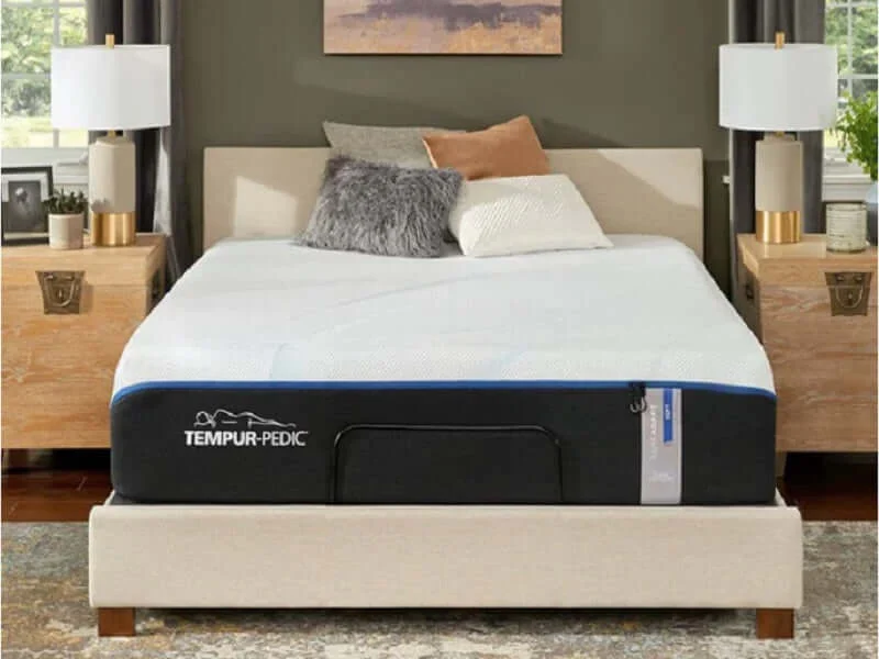 Latex mattresses with natural bounce and breathabilityKing Tempur-Pedic TEMPUR-LuxeAdapt® 13" Soft Discontinued Clearance Mattress