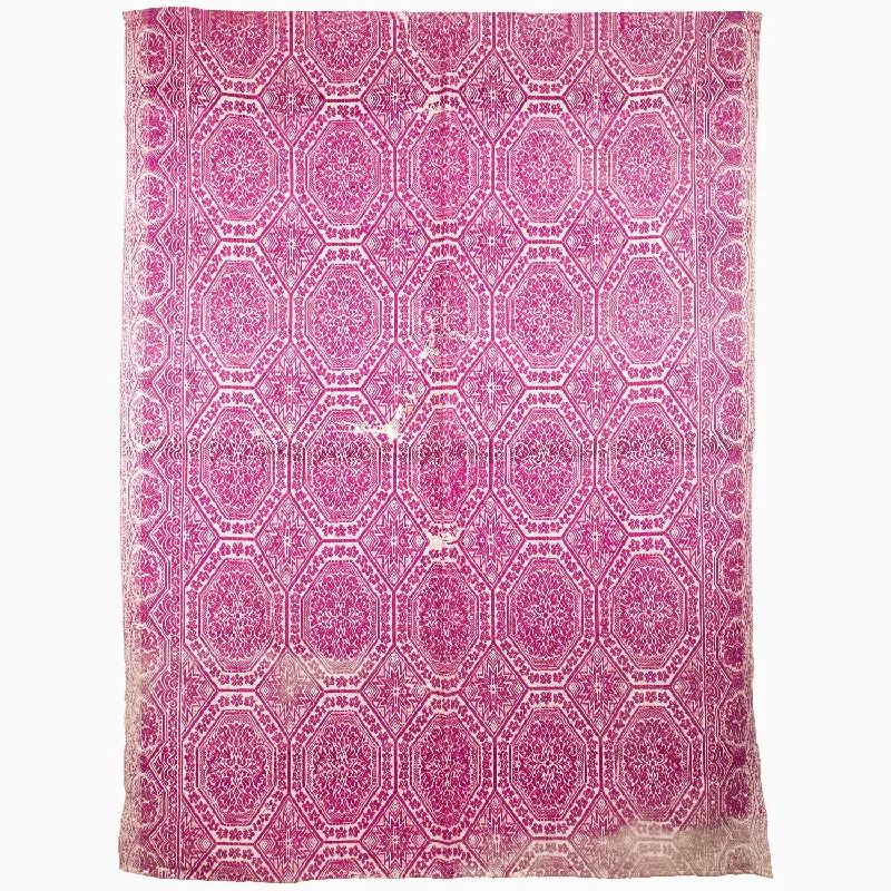 Fleece blankets for a cozy and plush textureMagenta Palace Bedspread