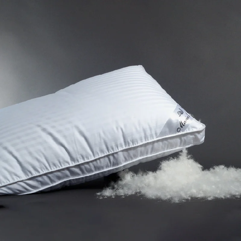 Dry - clean - only duvet covers with high - end materials and delicate designsMarie L'Oie | La Divine Pillow