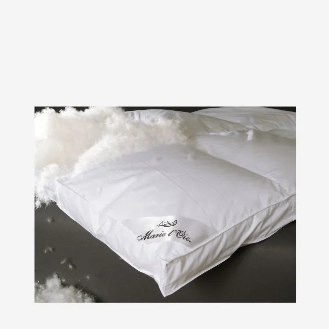 Duvet covers that work well with memory - foam mattresses for added comfortMarie L'Oie | Queen Sibérien Canadien White Goose Down Duvet