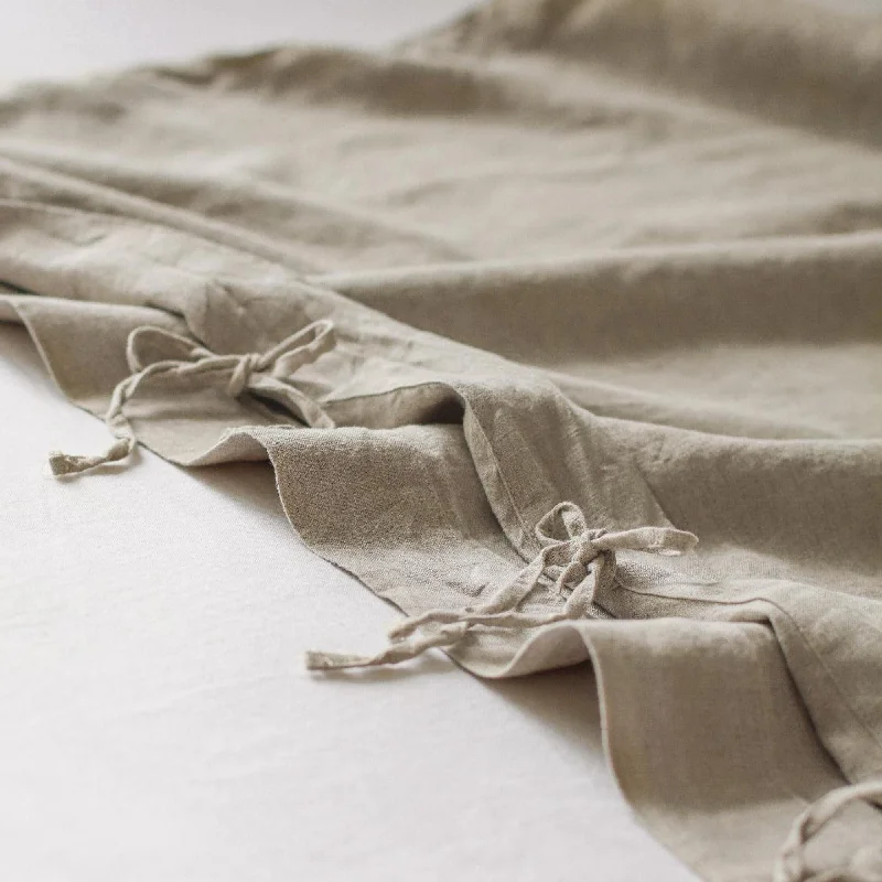 Dry - clean - only duvet covers with high - end materials and delicate designsNatural Linen Cot Duvet