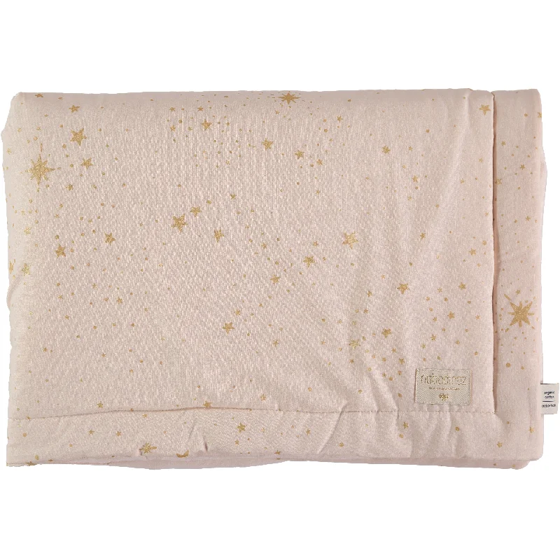 Chenille blankets with a thick and fuzzy texturenobodinoz Laponia Blanket Gold Stella/Dream Pink