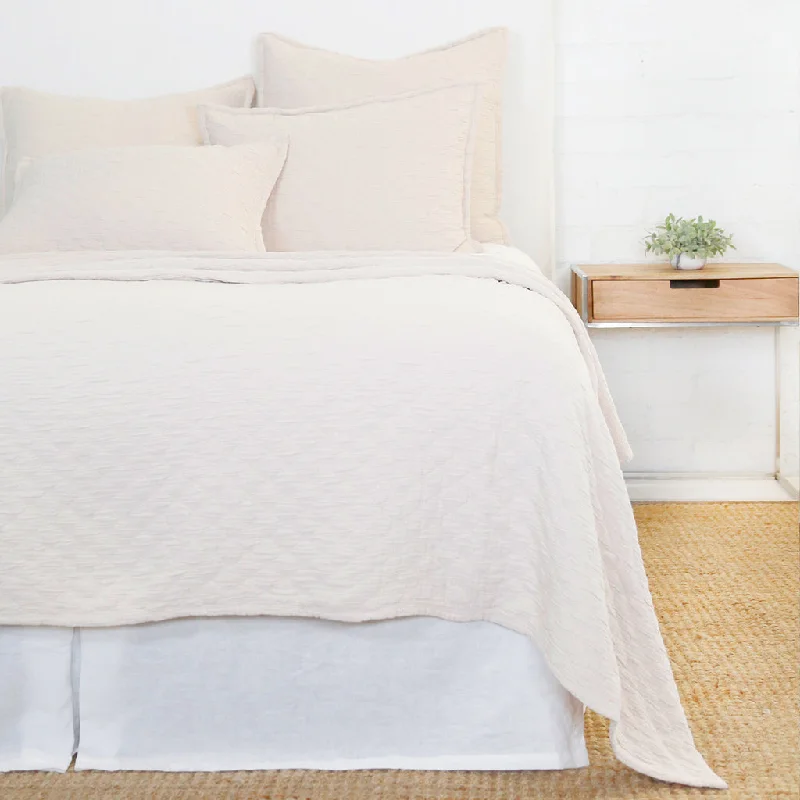 Duvet covers to match a specific bedroom color schemeOjai Matelasse Bedding