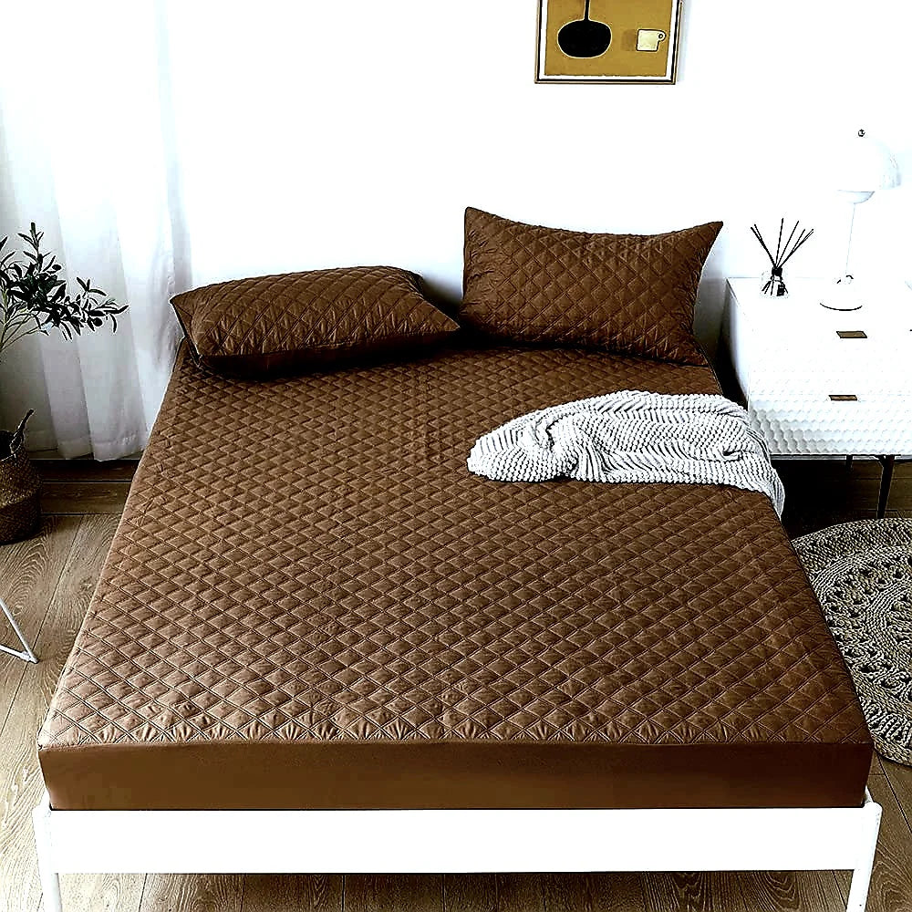 Natural latex and organic cotton blend mattressesQuilted Waterproof Mattress Protector-Brown