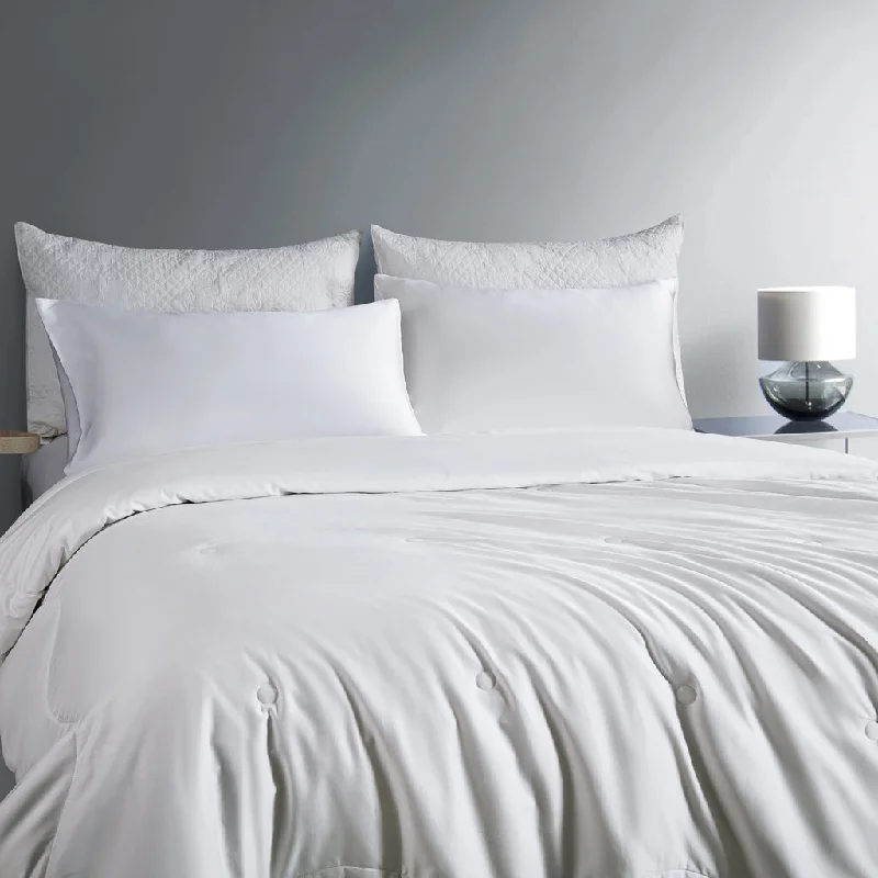 Budget - friendly duvet covers for first - time homebuyers or studentsWinter Weight Silk Duvet